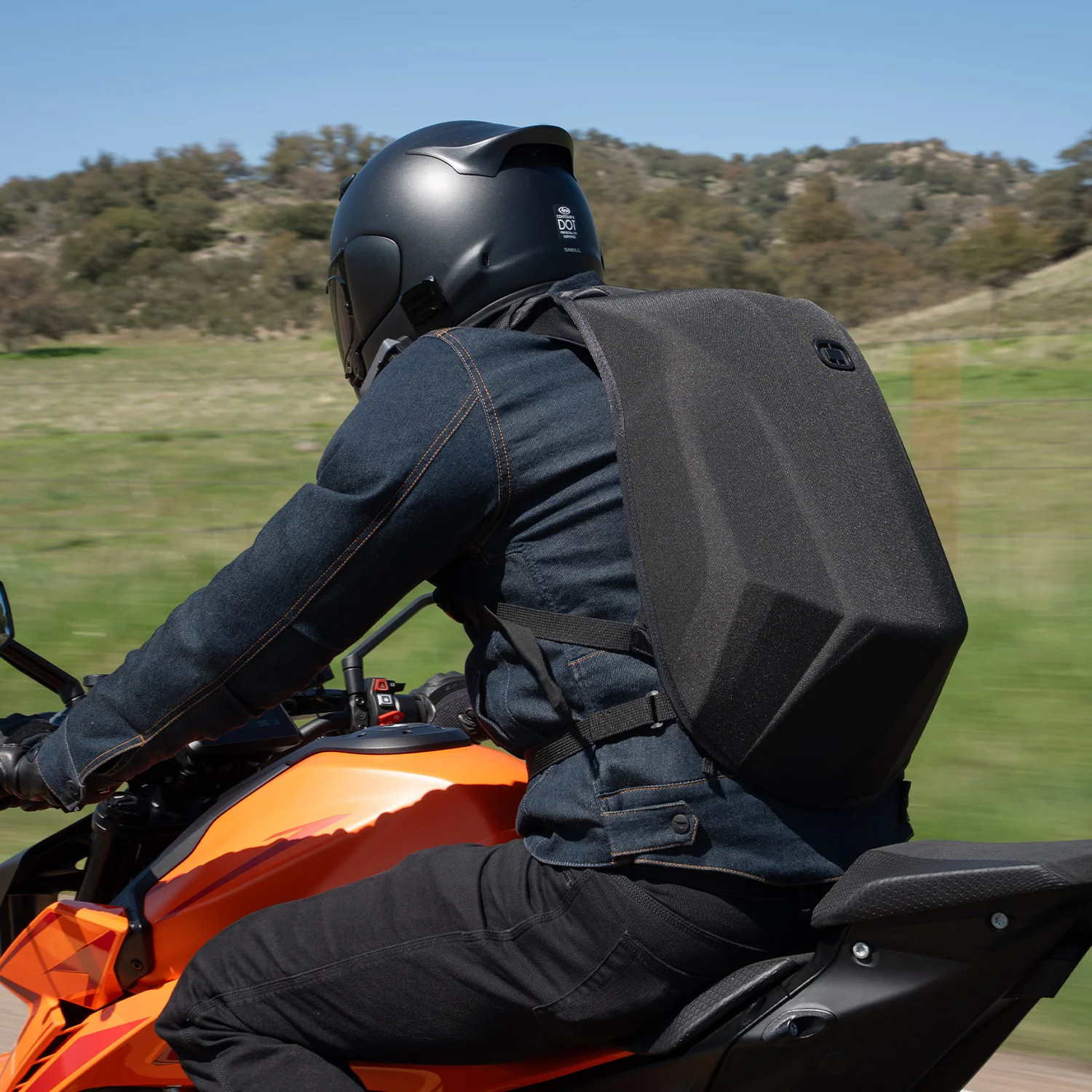 MACH 1 MOTORCYCLE BACKPACK - Image 9