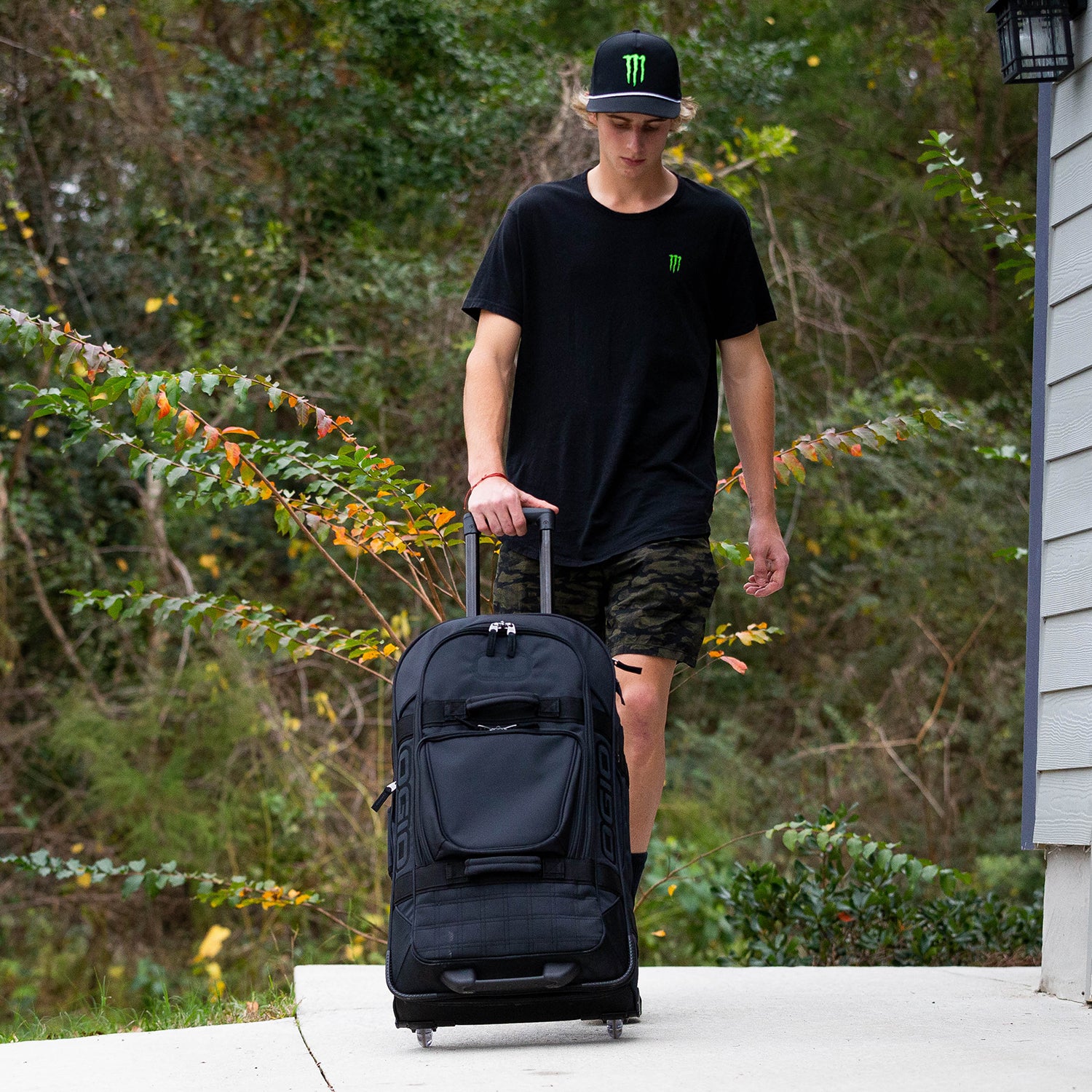 ONU 29 TRAVEL BAG - Image 11